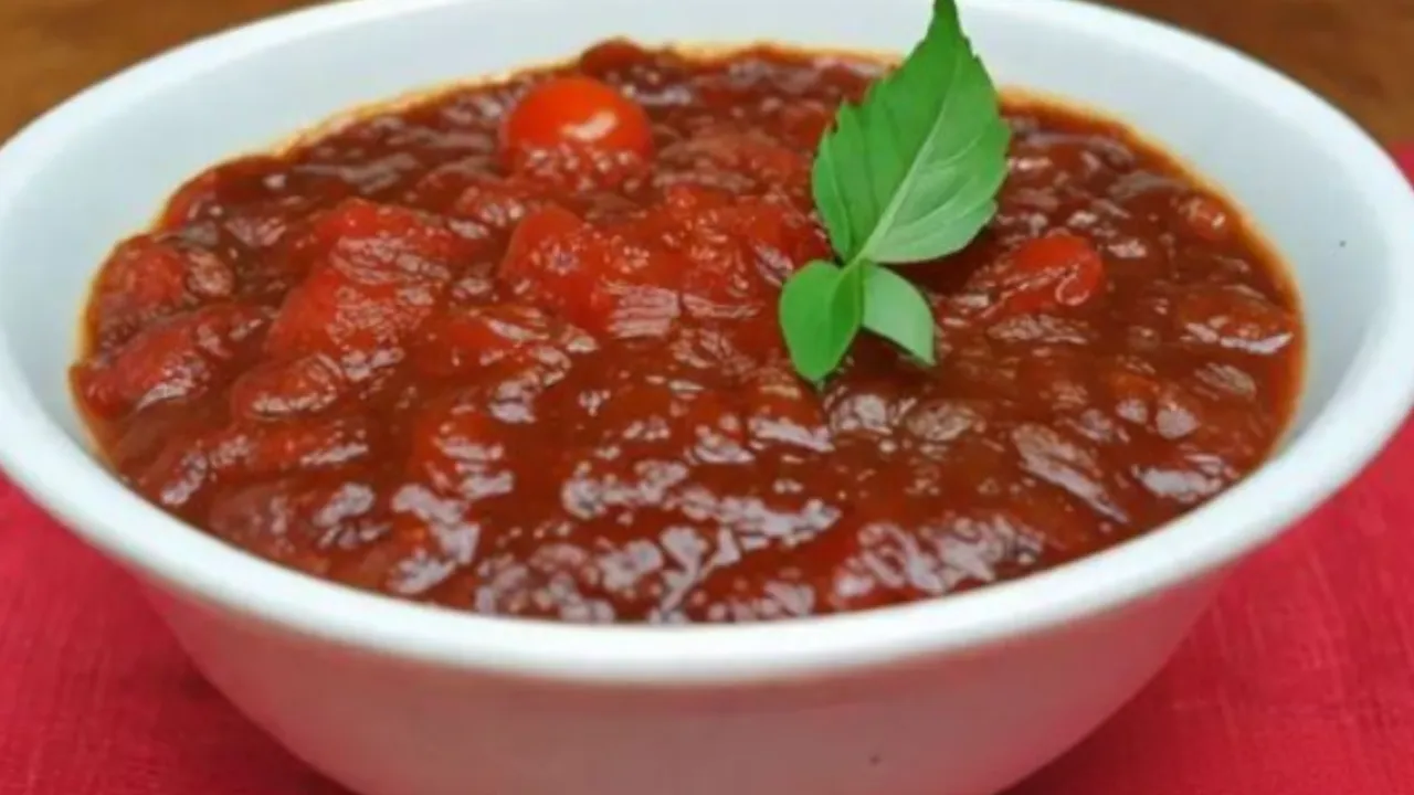 Delicious and Easy Onion Tomato Chutney Recipe